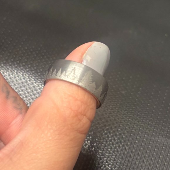 Etched Forest Men's Wedding Band